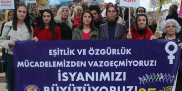 Adıyaman Kadın Platformu: ‘Kadın cinayetleri politiktir, hesabını biz soracağız’  - Videolu Haber