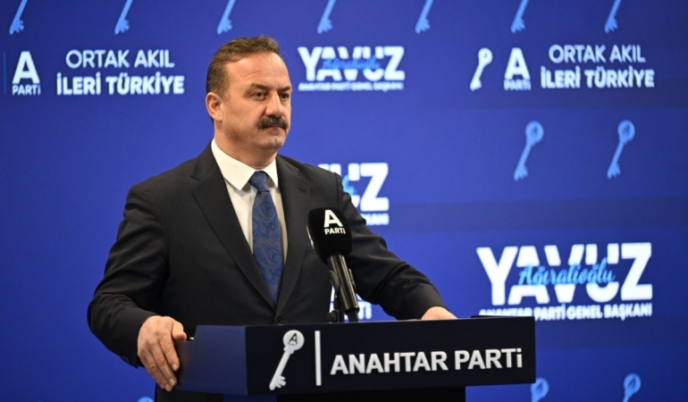 Ağıralioğlu: Masalla karın doymuyor! tabelayla tencere kaynamıyor!