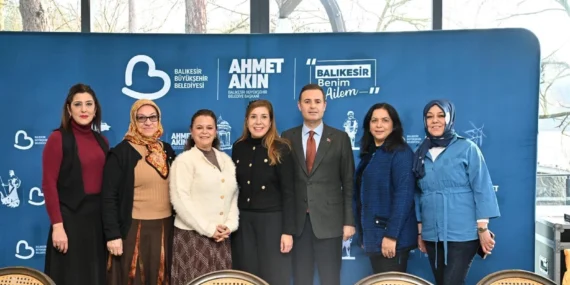 Ahmet Akın’dan ‘kadın muhtar’ vurgusu