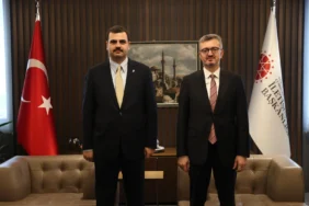 AK Parti Genel Sekreteri İnan'dan Cumhurbaşkanlığı İletişim Başkanı Duran'a ziyaret