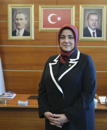 AK Parti, "Uluslararası Yerel Yönetimlerde Kadın Zirvesi" düzenleyecek