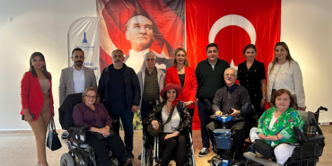 Alaçatı Ek Hizmet Binası iki yıldızlı "Kırmızı Bayrak" ile ödüllendirildi