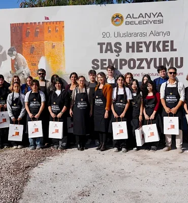 Alanyalı gençler heykel sanatıyla buluştu
