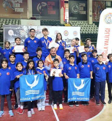 Aliağalı sporculardan Oryantiring Şampiyonasında derece
