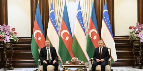 Aliyev, Özbekistan Cumhurbaşkanı Mirziyoyev ile görüştü