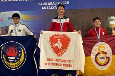 Antalya’da 4 altınla büyük başarı