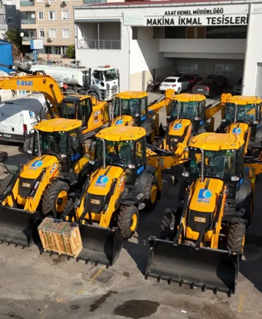 Antalya’da altyapı hizmetlerine 13 yeni araç