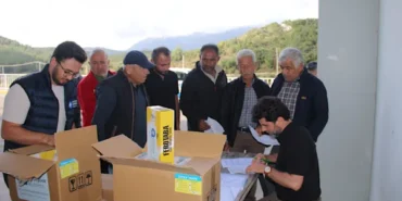 Antalya’da örtü altı üreticilere tuzak desteği