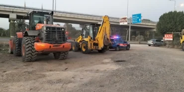 Antalya'da sahilden kum çaldıkları iddiasıyla yakalanan 3 şüpheliden 1'i tutuklandı