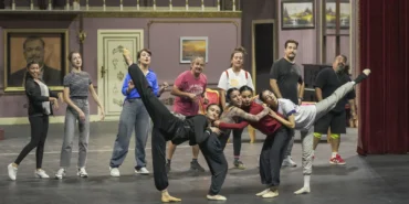 Antalya DOB, "Dino Ormanı" müzikal çocuk oyununun prömiyerini yapacak