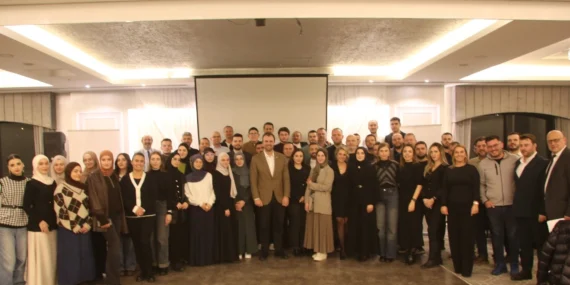 ARNİAD ailesi Arnavut öğrencilerle buluştu