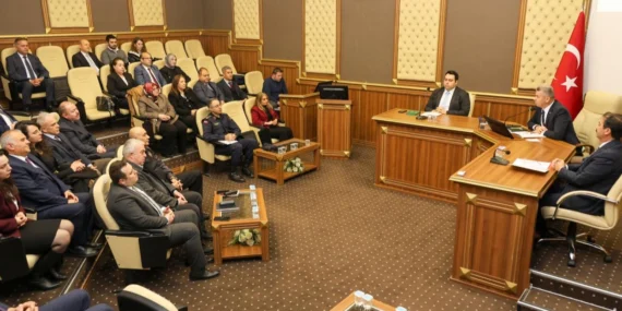 Artvin’de bağımlılıkla mücadele toplantısı… Sigara bırakanlar 70’e ulaştı