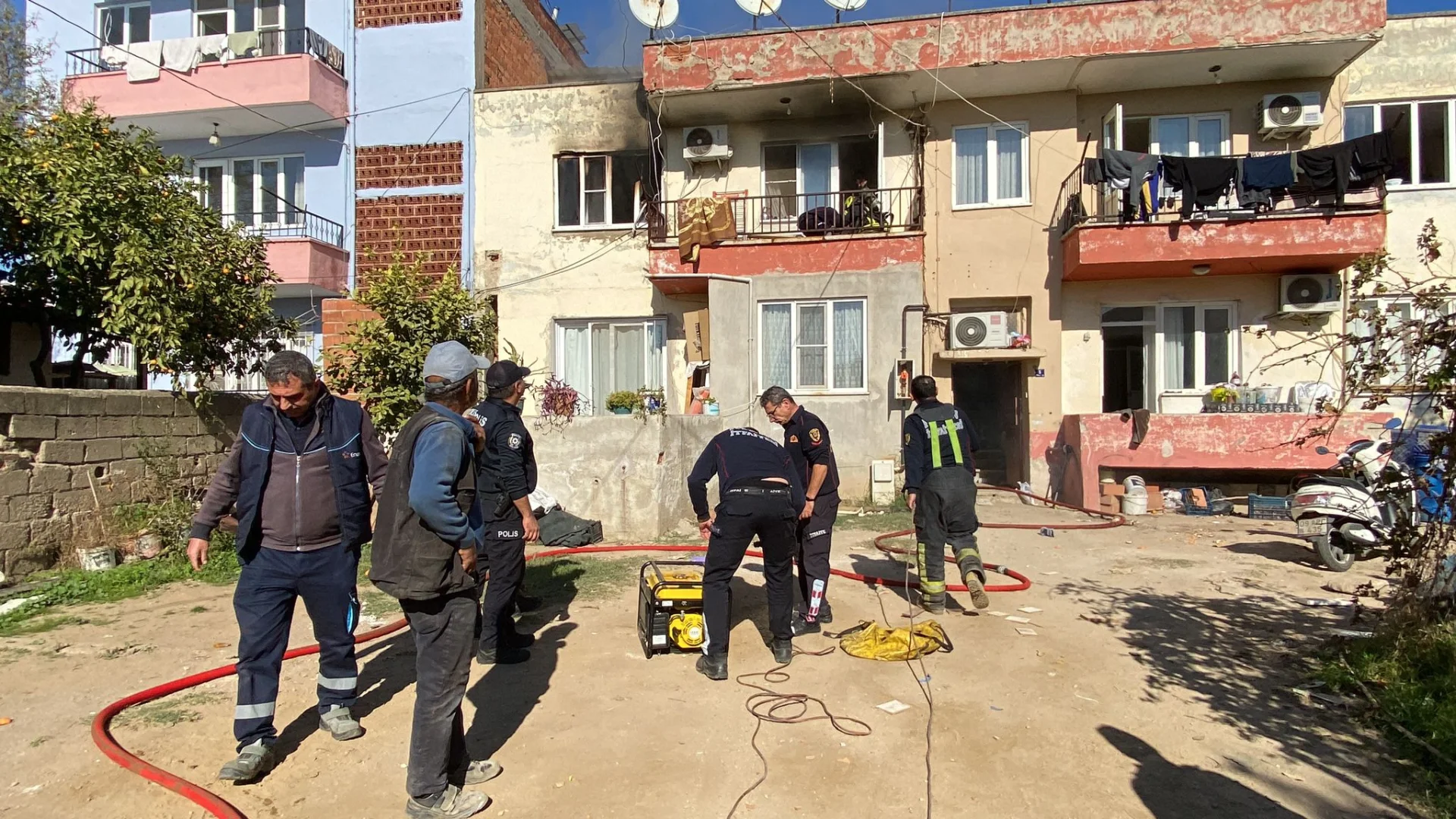 Aydın'da evde çıkan yangında 18 yaşındaki genç kız öldü