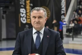 Bakan Bak, Arda Kırcaali belgeselinin gösterimine katıldı