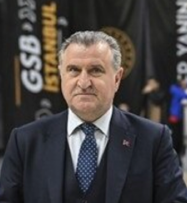 Bakan Bak’tan Özdenak için taziye mesajı