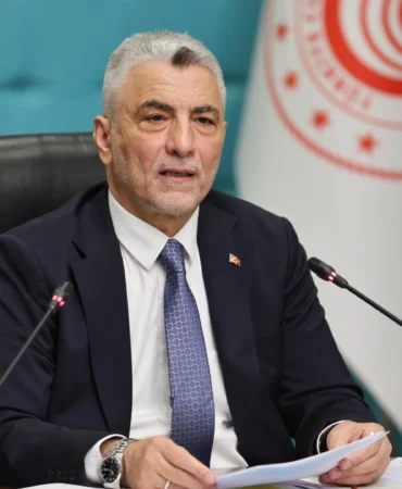 Bakan Bolat: Enflasyondaki gerileme toparlanmanın kanıtı