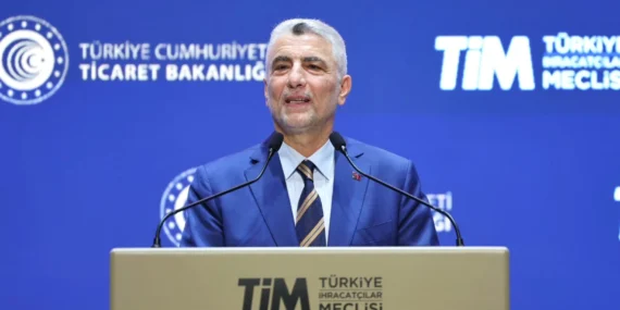 Bakan Bolat: İhracat rekor kırdı, açık kontrol altında