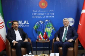 Bakan Bolat, İranlı mevkidaşıyla yeni işbirliklerini görüştü