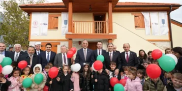 Bakan Ersoy, Naim Süleymanoğlu Anı Evi’nin açılışına katıldı