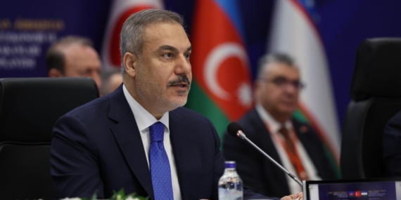 Bakan Fidan’dan SDG’ye uyarı: ‘Teröre veda etmeli’