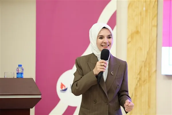 Bakan Göktaş, Memur-Sen Engelliler Komisyonu’nun çalıştayına katıldı