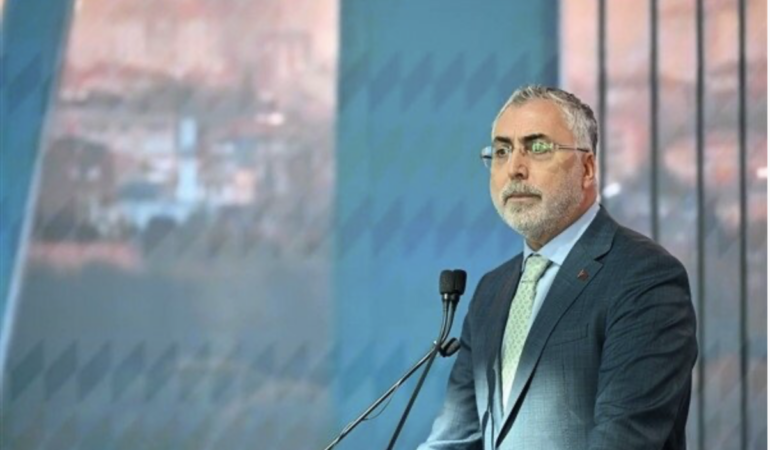 Bakan Işıkhan: 2025’te çalışma hayatına yeni bir vizyon kazandırdık