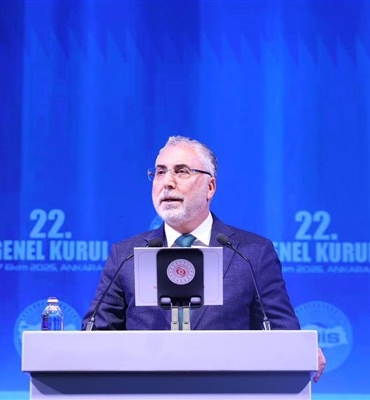 Bakan Işıkhan’dan Zekeriya Polat için taziye mesajı