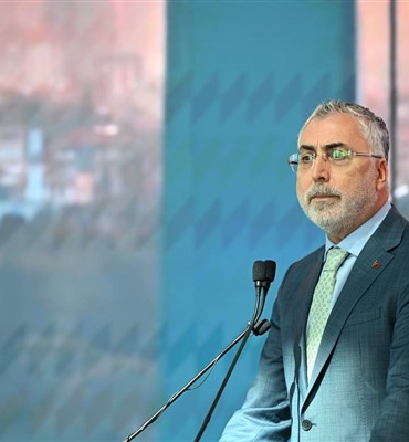 Bakan Işıkhan: İşsizlikle mücadeledeki kararlılığımızı sürdüreceğiz