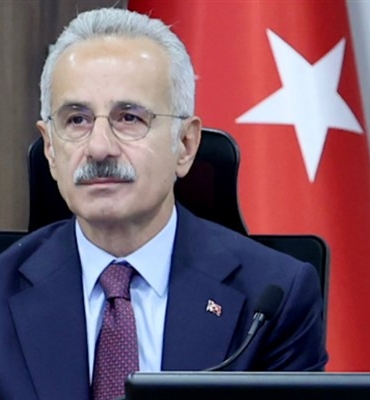 Bakan Uraloğlu: Toplam 58 bin 246 trafik levhasını kaldırdık