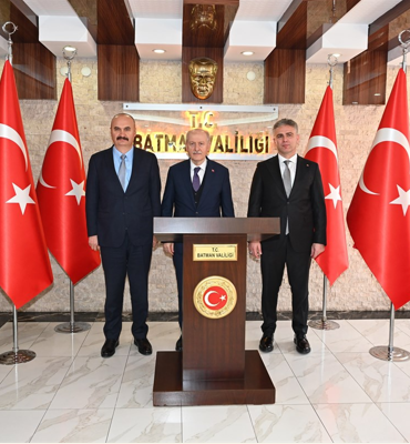 Bakan Yardımcısı Suver, Batman Valisi Canalp'i ziyaret etti