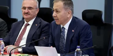 Bakan Yerlikaya: Gürcistan’da yakalanan 8 firari Türkiye’ye iade edildi