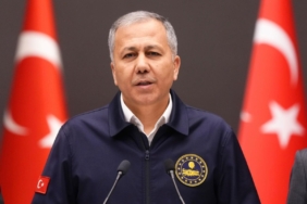 Bakan Yerlikaya: ‘Siber suç operasyonunda 25 şüpheli tutuklandı’  - Videolu Haber