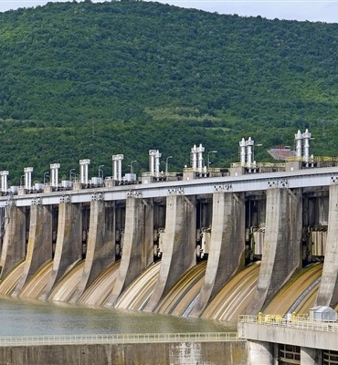 Bakan Yumaklı: Iğdır Tuzluca Barajı’nda ilk kazmayı vurduk