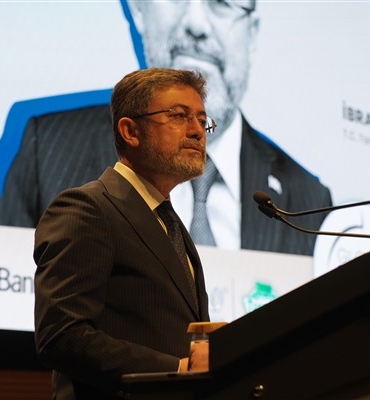 Bakan Yumaklı: Yüzer GES’lerde yeni dönem başladı