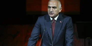 Bakanlar Kacır ve Ersoy, "Anadoludakiler: Sof'un Zamansız Yolculuğu Sergisi"nin açılışında konuştu