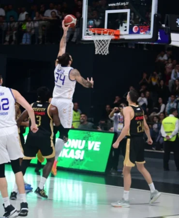 Bakanlık, Aralık Aylıklarını Yatırmaya Başladı