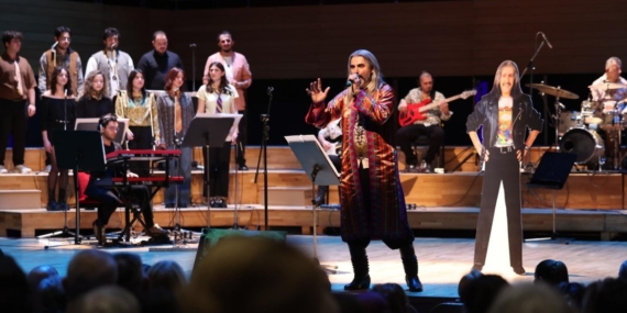 ‘Barış Manço şarkıları İzmir’de hep bir ağızdan söylendi’