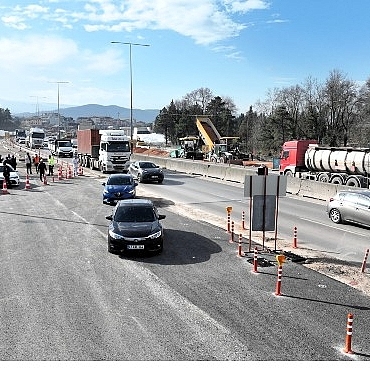 Başiskele Koridor Projesi’nde  ilk bağlantı trafiğe açıldı