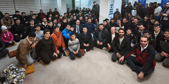 Başkan Altay, genç çalışanlarla bir araya geldi
