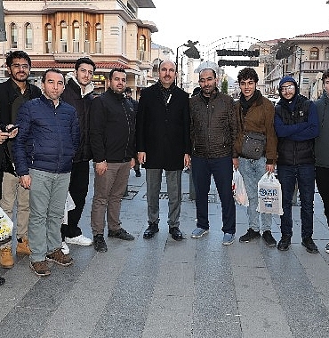 Başkan Altay, Şeb-i Arus Etkinlikleri İçin Konya’ya Gelen Misafirlerle ve Esnafla Buluştu