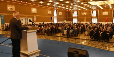 Başkan Başdeğirmen: Öğretmenlerimiz sayesinde ülkemiz daha aydınlık geleceklere ulaşacak