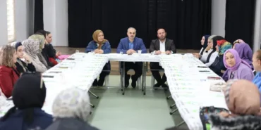 Başkan Çiftçi, kursiyer ve velilerle bir araya geldi