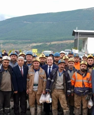 Başkan Dutlulu’dan Madenciler Günü’nde Soma’ya Anlamlı Ziyaret