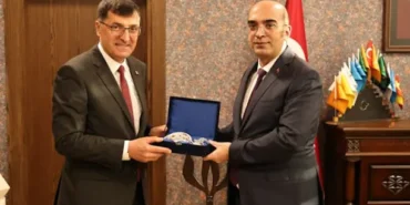 Başkan Kahveci, Kütahya Cumhuriyet Başsavcısı Uzun'u ziyaret etti