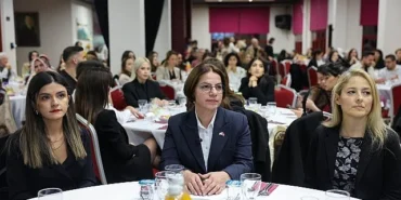 Başkan Köymen Öğretmenlerle Bir Araya Geldi