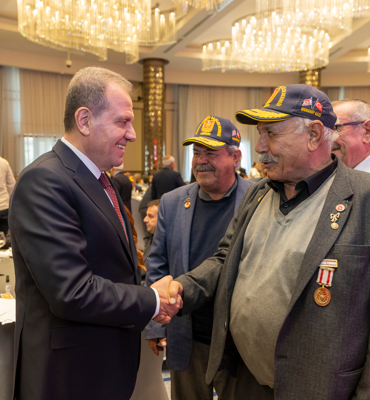 Başkan Seçer, şehit aileleri ve gazilerle buluştu