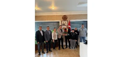 Başkan Topaloğlu’nun Öğretmenler Gününü kutladılar