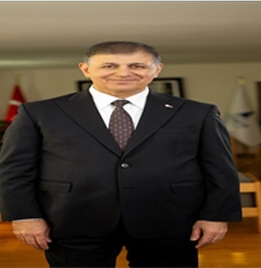 Başkan Tugay afetlere dirençli kentler için Ankara’ya gidecek