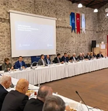 Başkan Tugay: Önceliğimiz bertaraf tesisleri