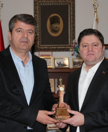 Başkan Tutdere’den Kadıköy Belediye Başkanı Kösedağı’na ziyaret